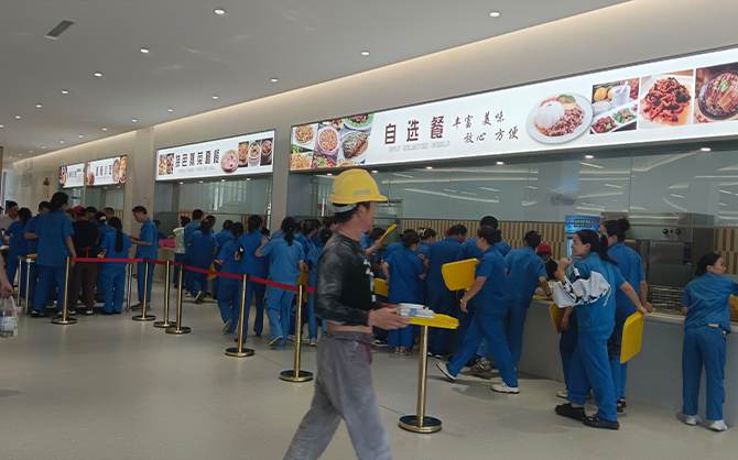 味萊客餐飲,企業(yè)食堂,就餐現(xiàn)場(chǎng)